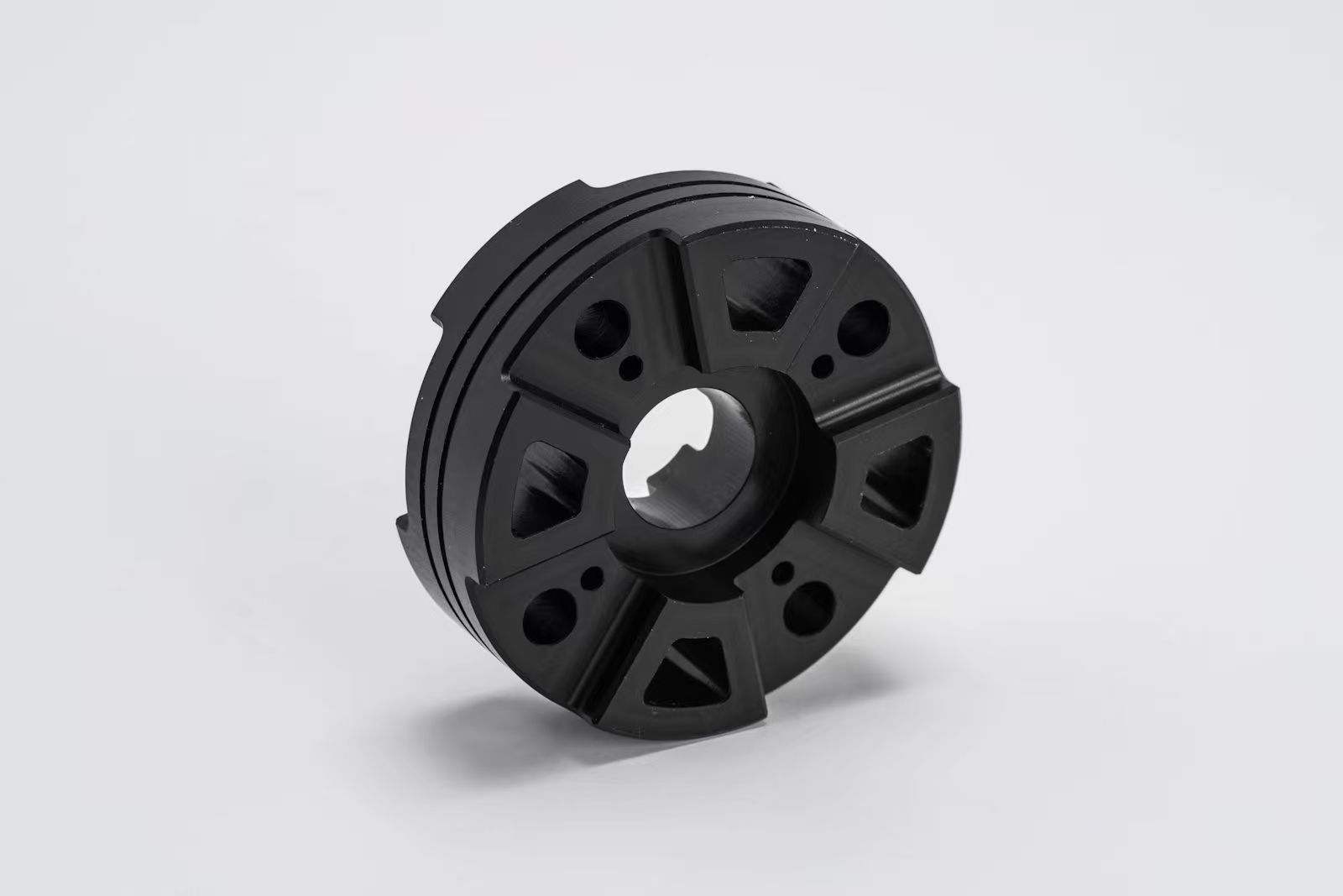 Wat is Delrin (POM-H) en wat zijn de materiaaleigenschappen ervan?